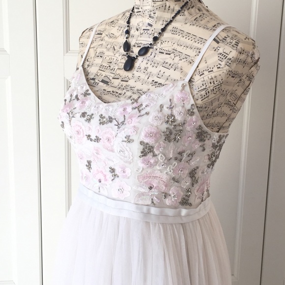 Needle & Thread Trailing Tulle Maxi Dress White - Picture 5 of 8